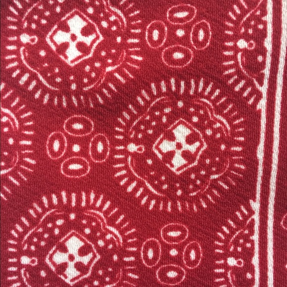 Small tight hand made red woman shorts. - Picture 5 of 6